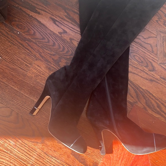 ❤️Chanel❤️ - Picture 4 of 7